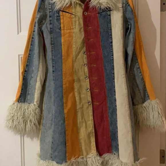 Gorgeous ALDO Coat - Early Y2K / Retro 70s revival / Statement coat - Picture 5 of 5